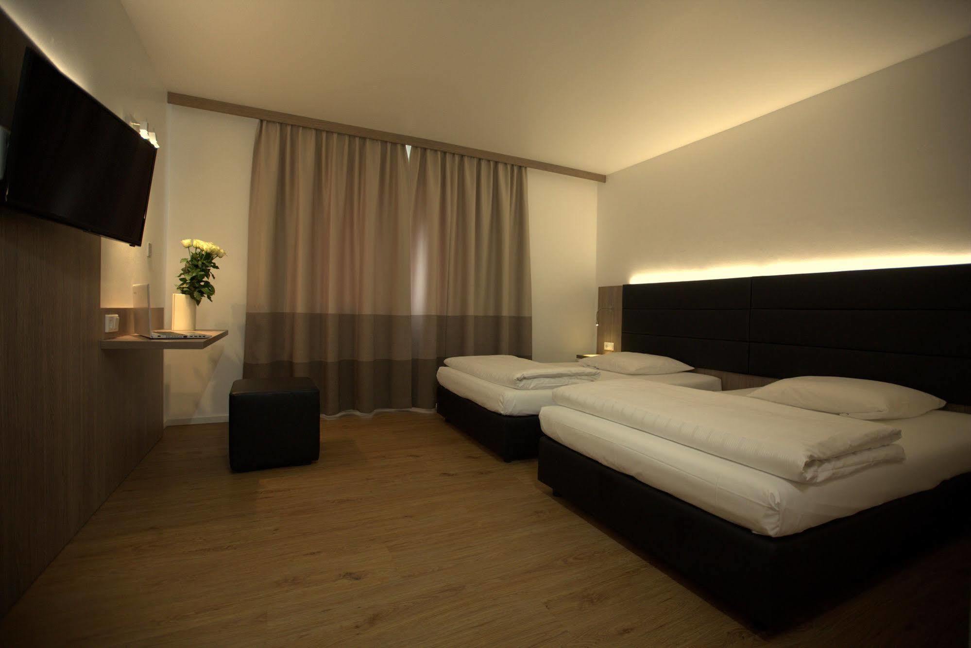 Airport Hotel Walldorf Moerfelden-Walldorf Ngoại thất bức ảnh