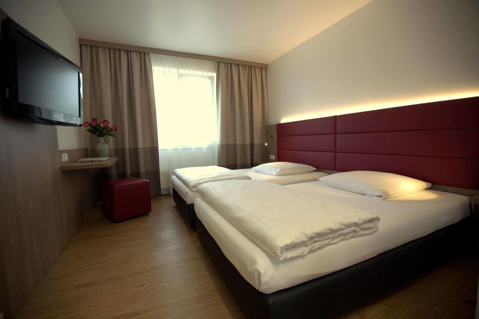 Airport Hotel Walldorf Moerfelden-Walldorf Ngoại thất bức ảnh